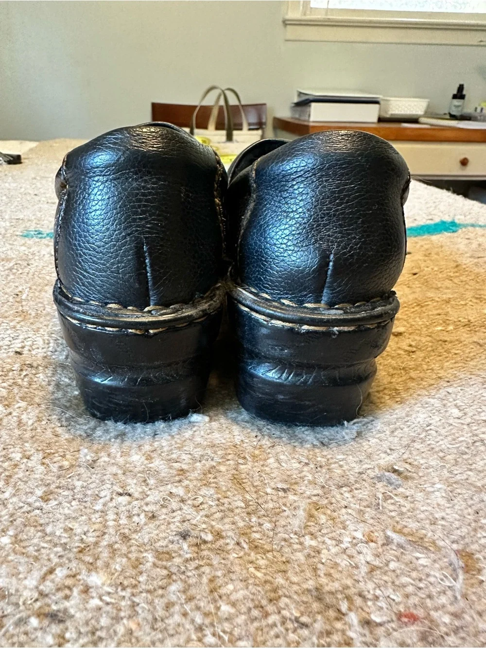 Born b.o.c. Clogs - Picture 4 of 6